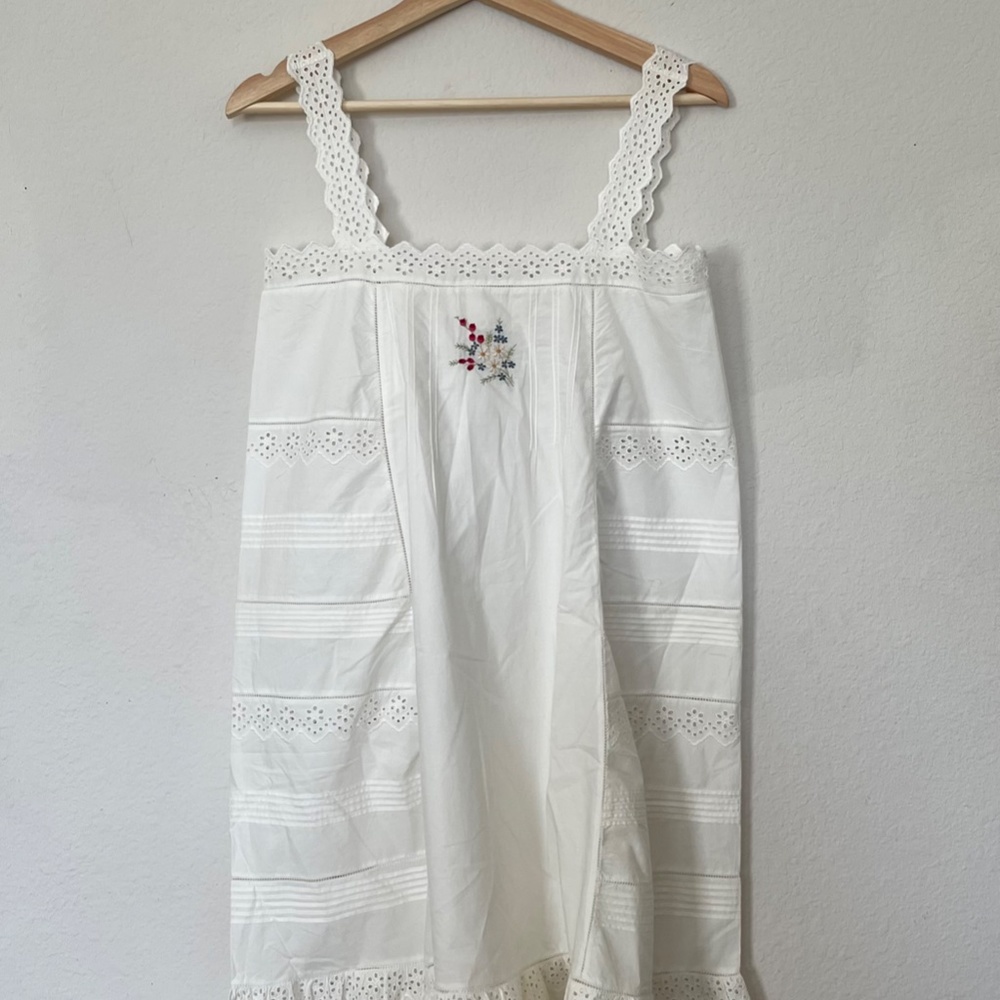 SOLD - DO NOT PURCHASE - NWT Dôen Symphony Nightgown Dress in Size Small